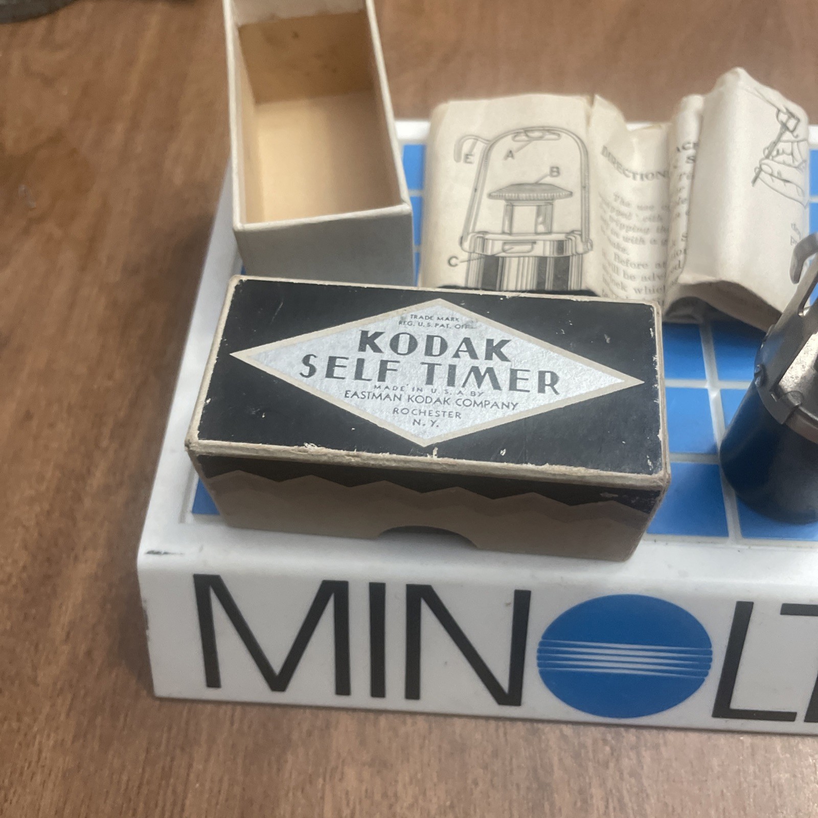 Vintage Kodak Pneumatic Self Timer w/ Box & Instructions