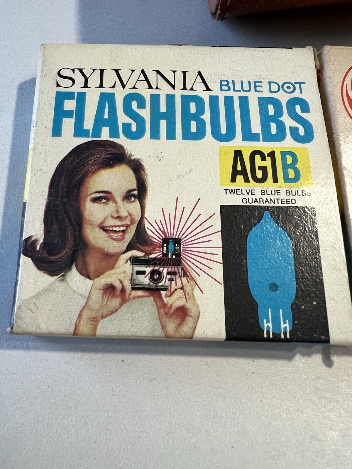 Sylvania M3B Blue Dot Flashbulbs Alpex Flash Deluxe In Case