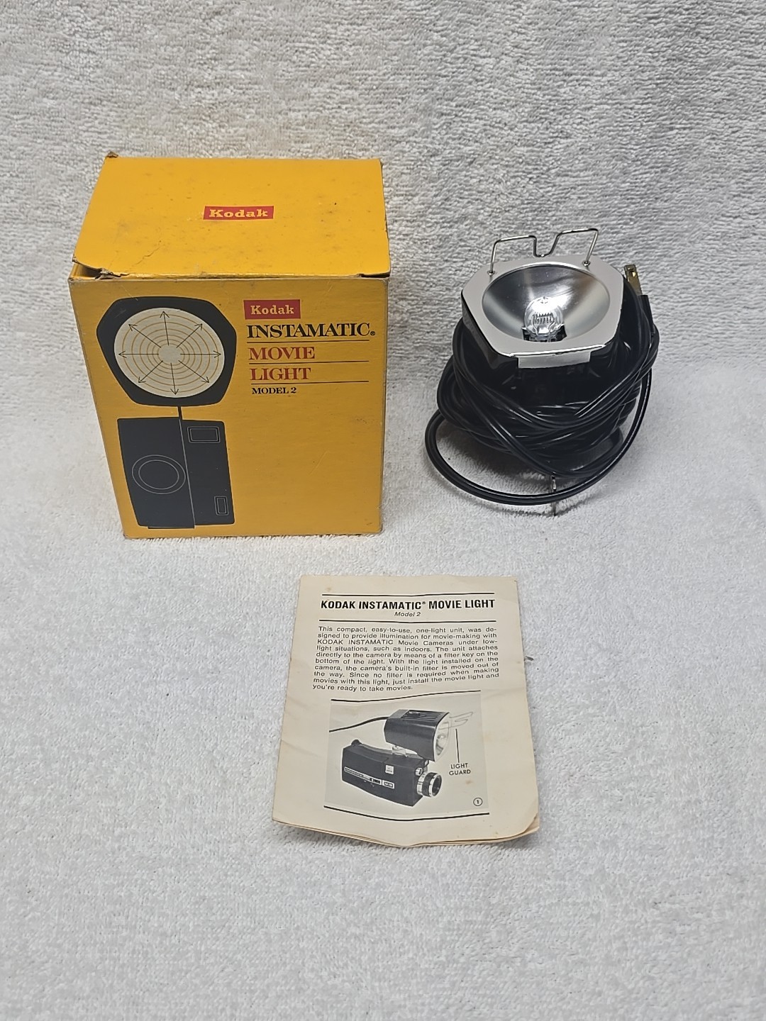 Vintage 1960’s Kodak Instamatic Movie Camera Light Model 2 Original Box Working