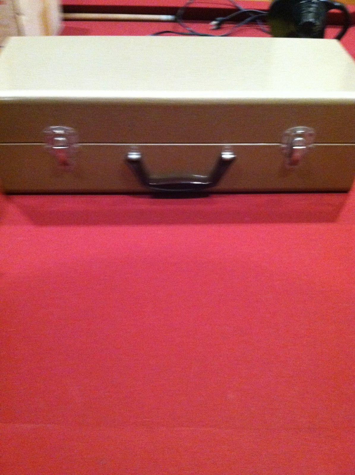Vintage Excel movie indoor 4-lite bar including lamps in original case and box