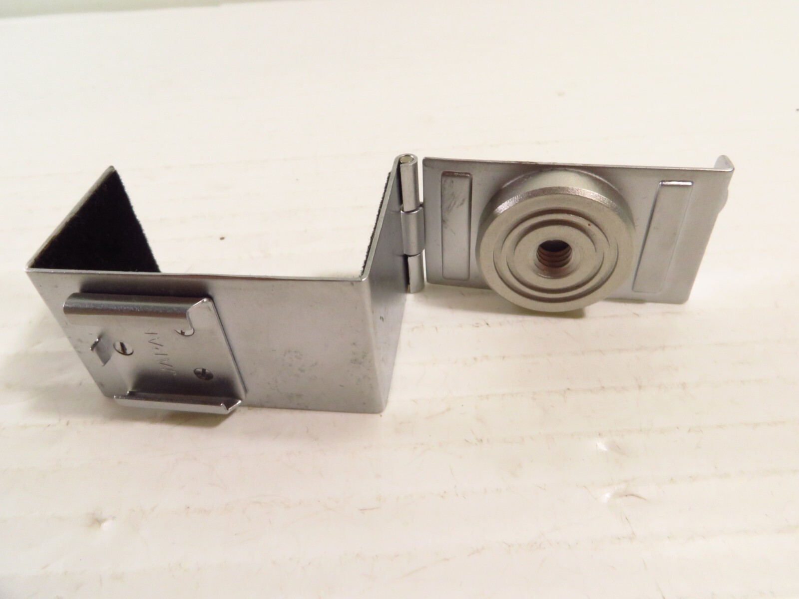 Genuine Minolta Accessory Tripod Shoe Clamp for Minolta 16 II 6204 610 NEW