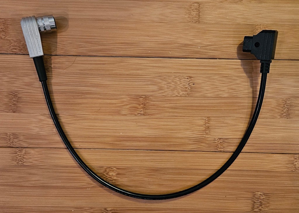 Bolex EL 4-pin Right-Angle Power Cable, Unregulated D-Tap, ~45cm (18″)