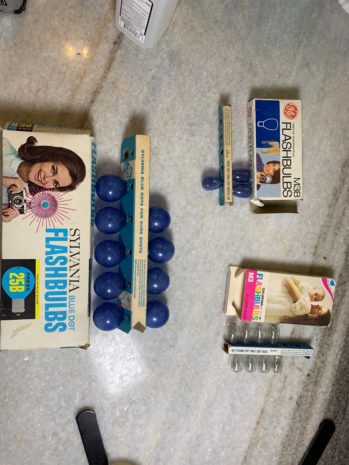 Vintage Camera Flashbulbs Flash Bulbs Bulb M3B M3 25B GE Sylvania Flashes Blue