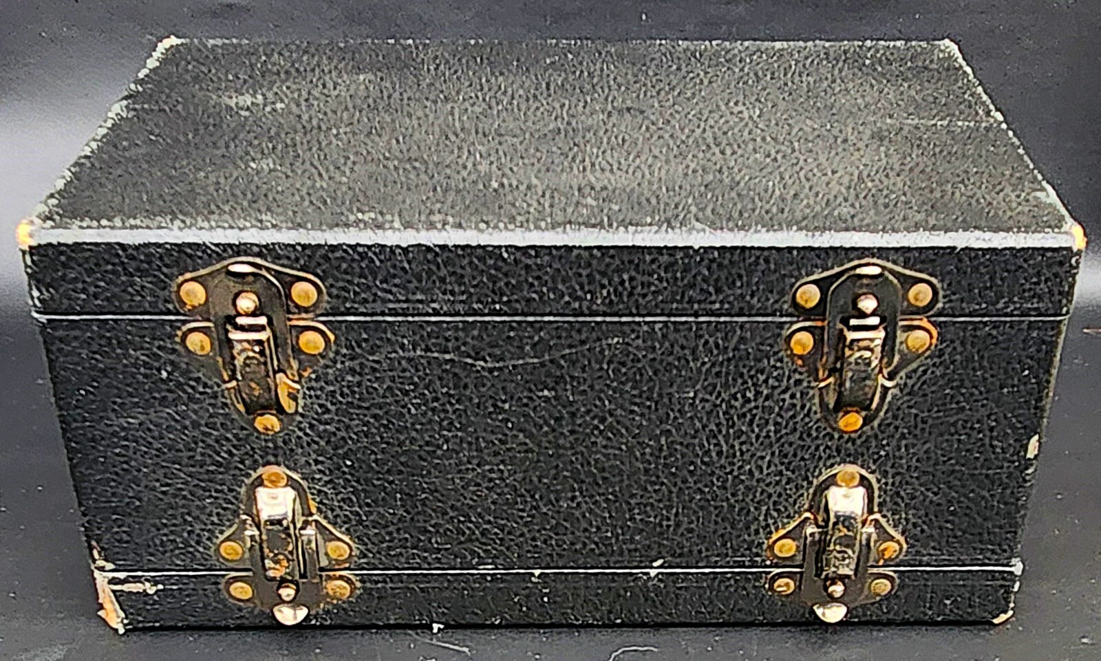 Vintage Black Faux Leather 200 Count 35mm Slide Case (VGUC)