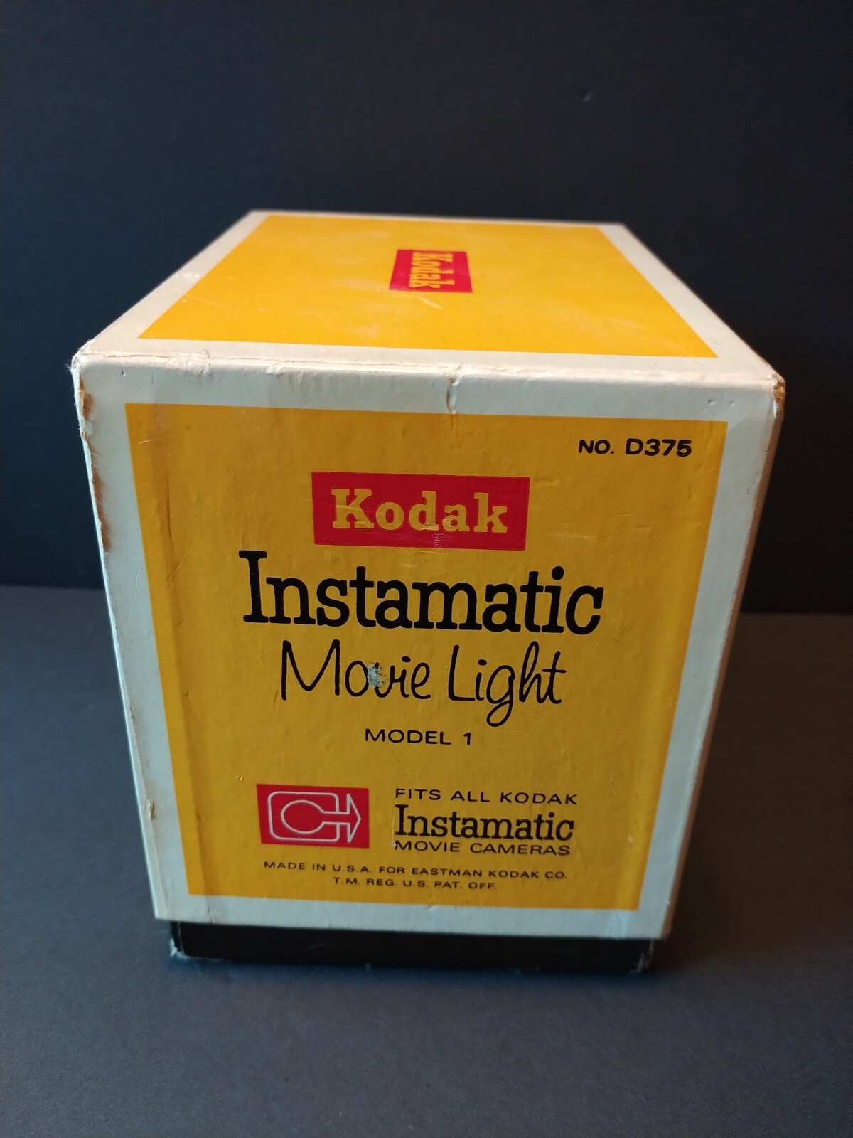 Kodak Instamatic Movie Light Model 1 w/ Bulb Vintage USA. Super Bright!