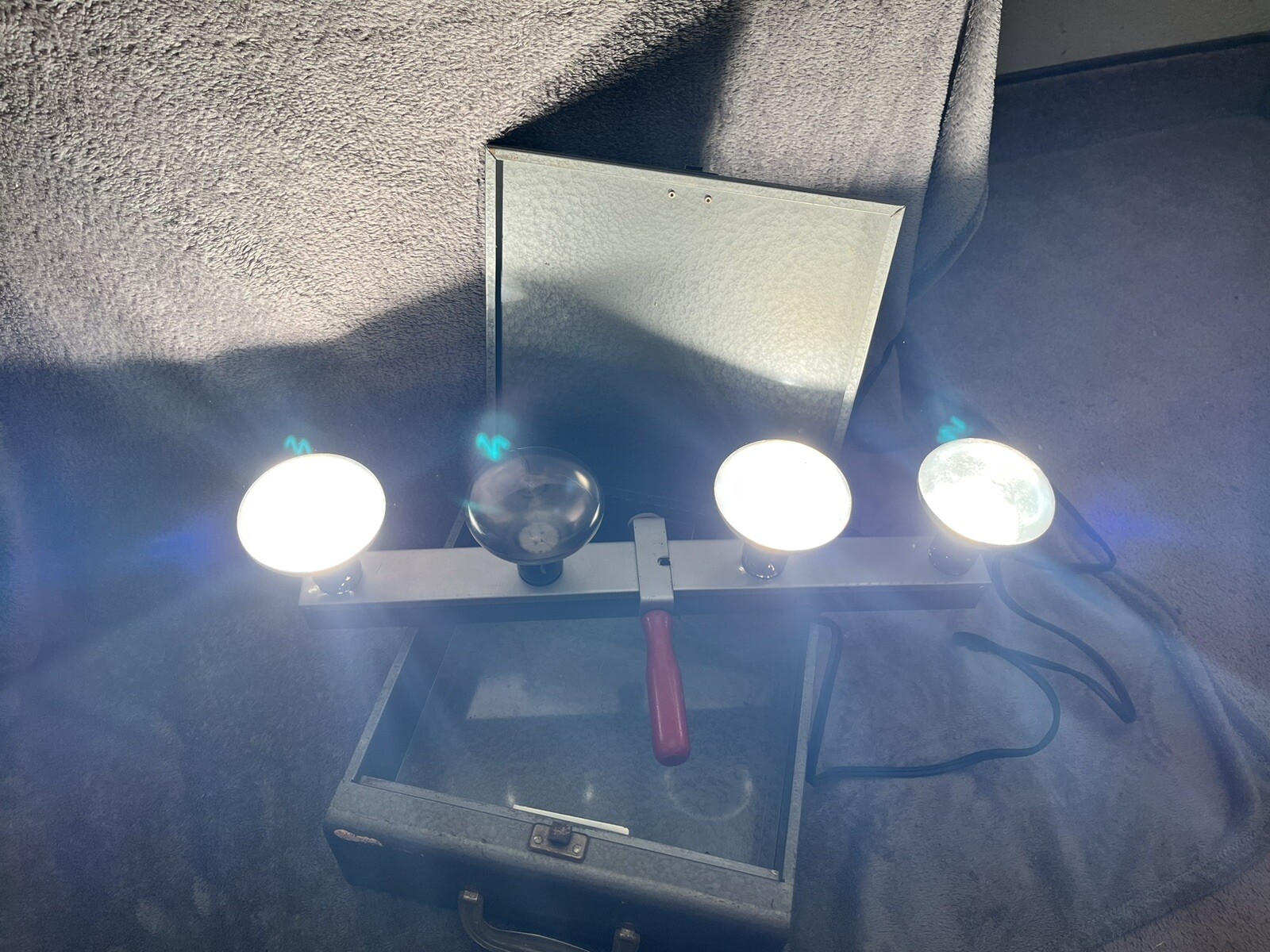 Vintage Tower Sears Roebuck Photo Movie Light Bar 6673 w/bulbs