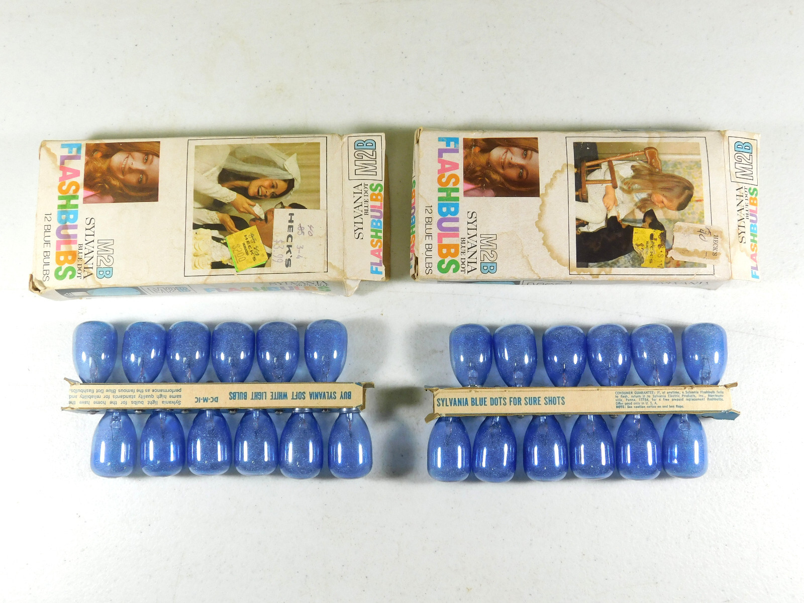 Vintage Sylvania M2B Blue Dot Flashbulbs – Lot of 24