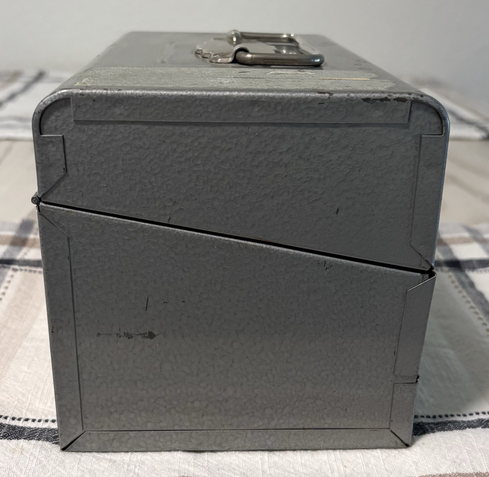Vtg Lot of 12 8MM Film Canister With Metal The Eagle Lock Company Storage Box