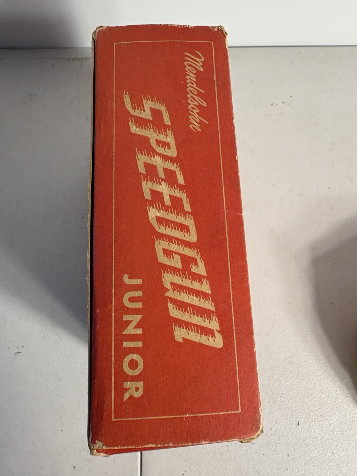 Vintage Mendelsohn Universal Flash Speed Gun Junior With Box (untested)