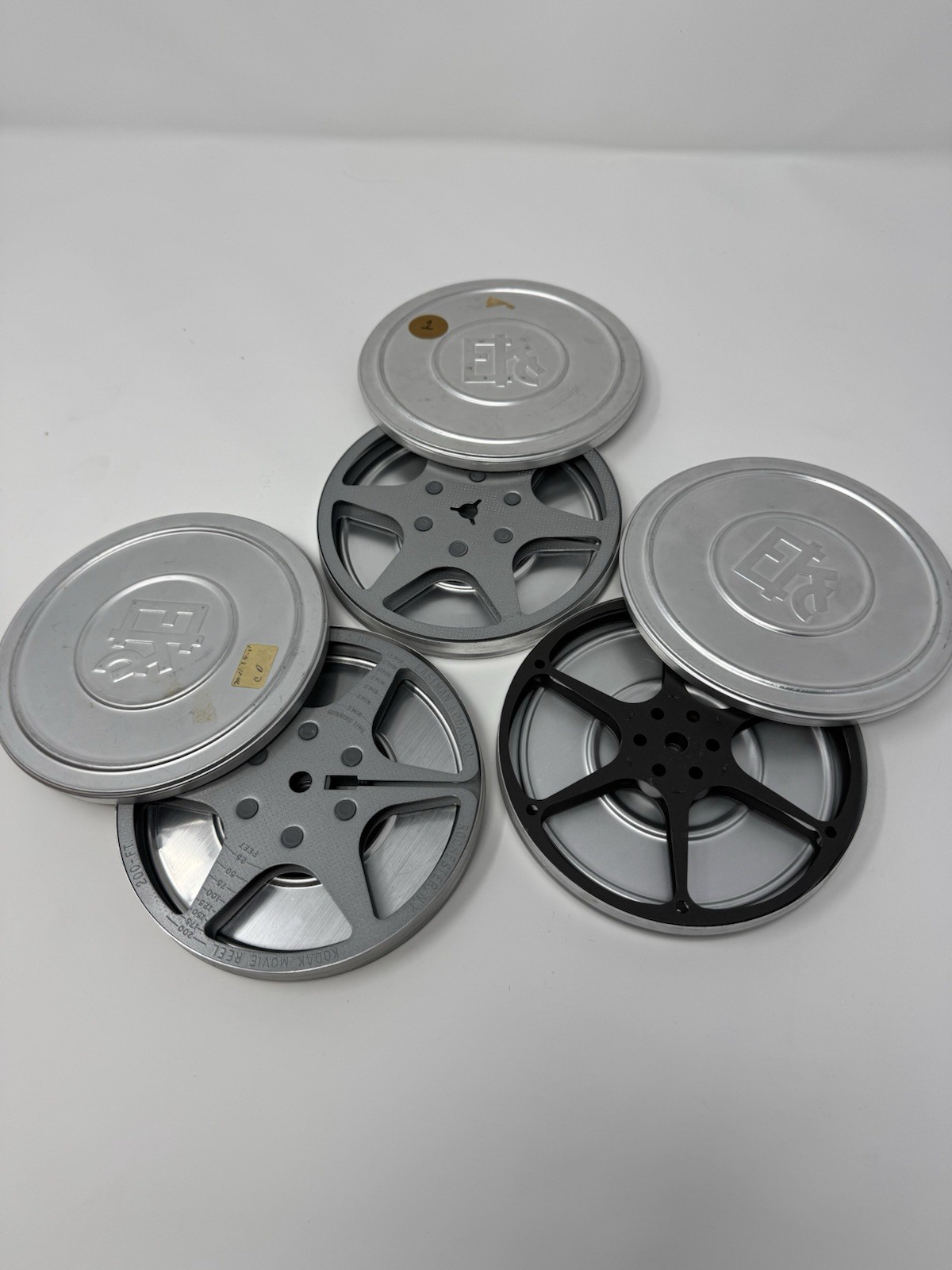 Lot of 3 Vintage Eastman Kodak 200ft 8mm Film 5” Metal Canisters w/ Empty Reels