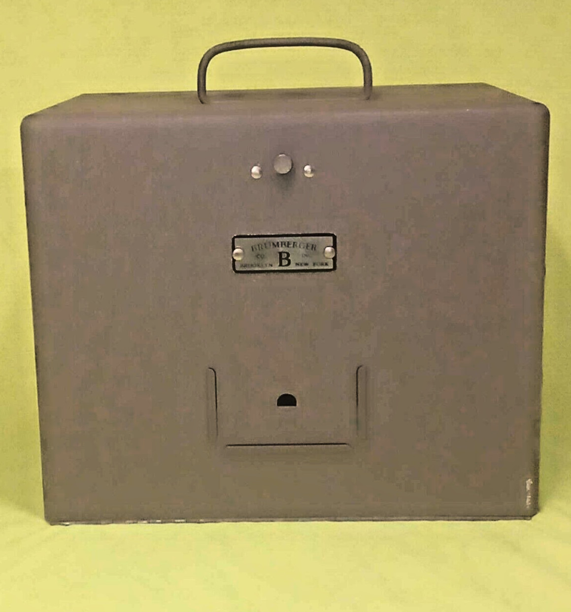 🎥 Vintage Metal Brumberger Film Case Box with 11 Film Reels and Cases 🎥