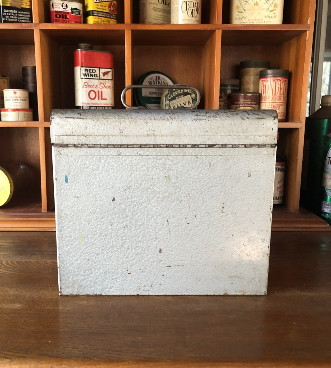 Vtg. Silver Metal Film Canister Reel 12 Slot Carrying Case Chest 16MM / 8MM