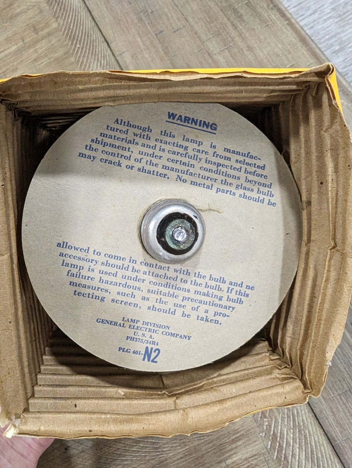 Acme Lite Mov E Lite With Case And Four GE Edison Bulbs-Please Read!