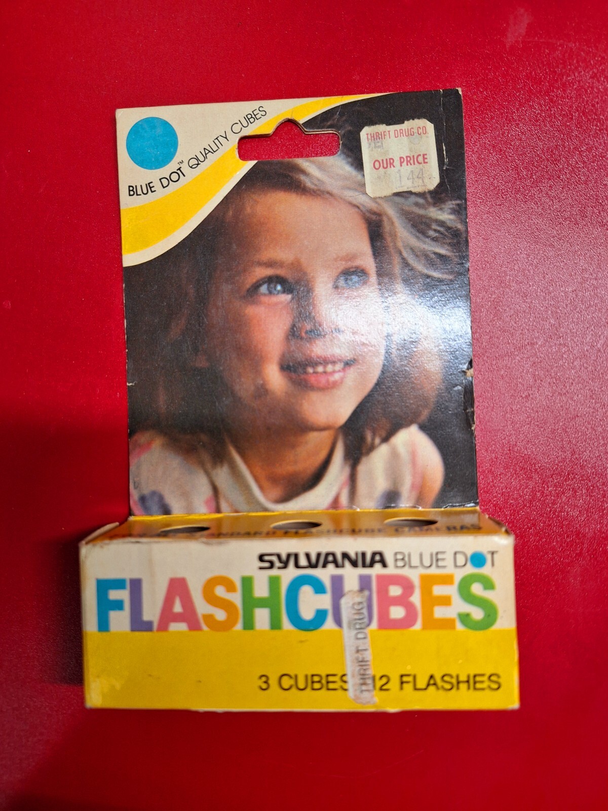 VTG Sylvania Blue Dot Flashcubes Camera Flash Cubes 3 Cubes 12 Flashes, USA, NEW