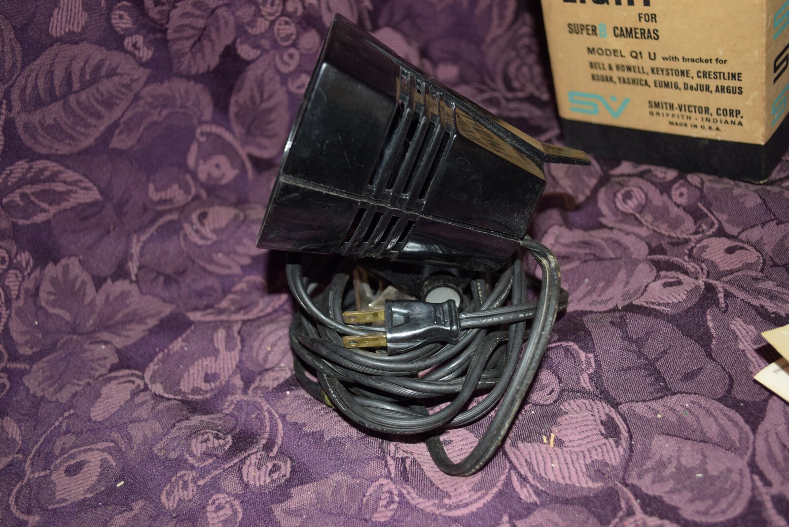 SV Smith-Victor Movie Light Model Q-1 650 watt for Super 8 Movie Cameras w/ Box