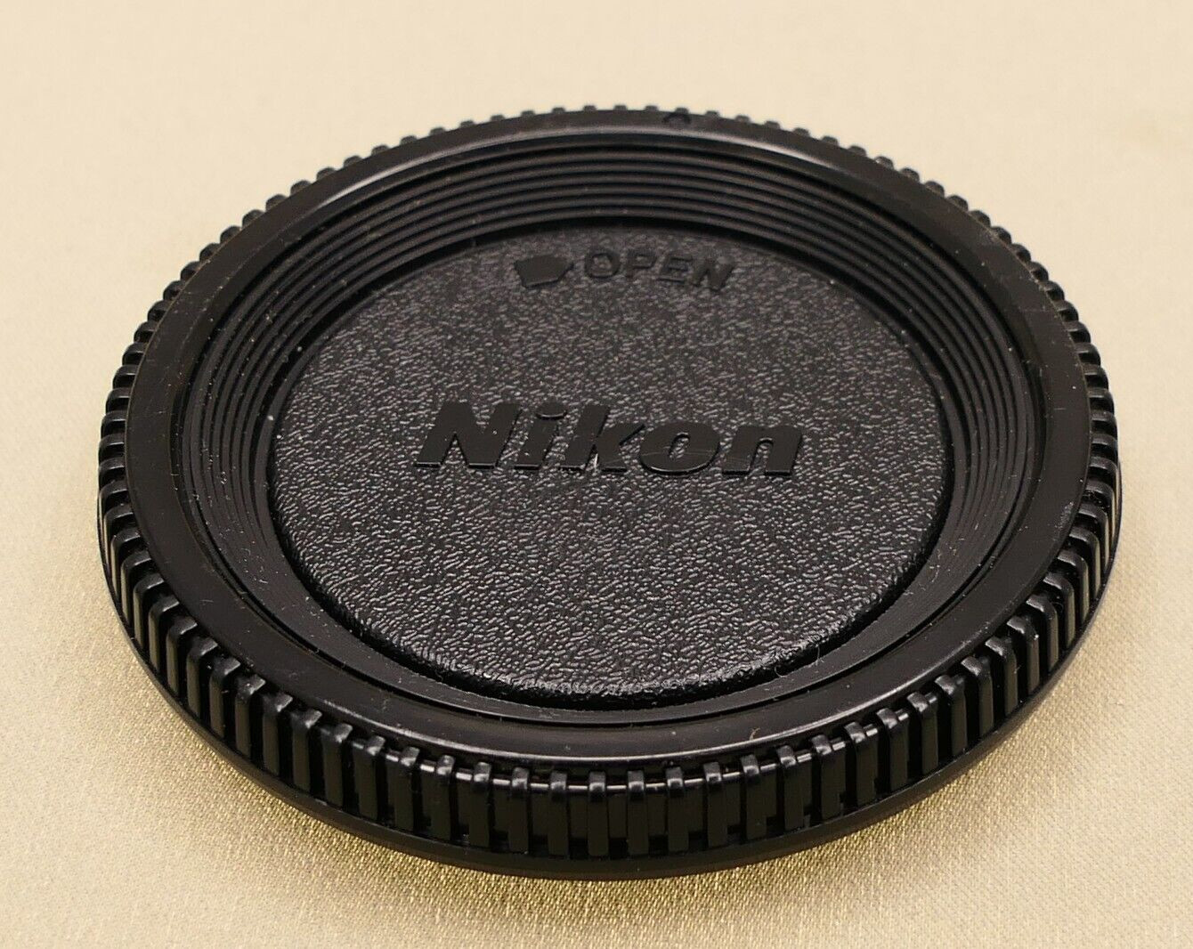 Nikon F camera body cap