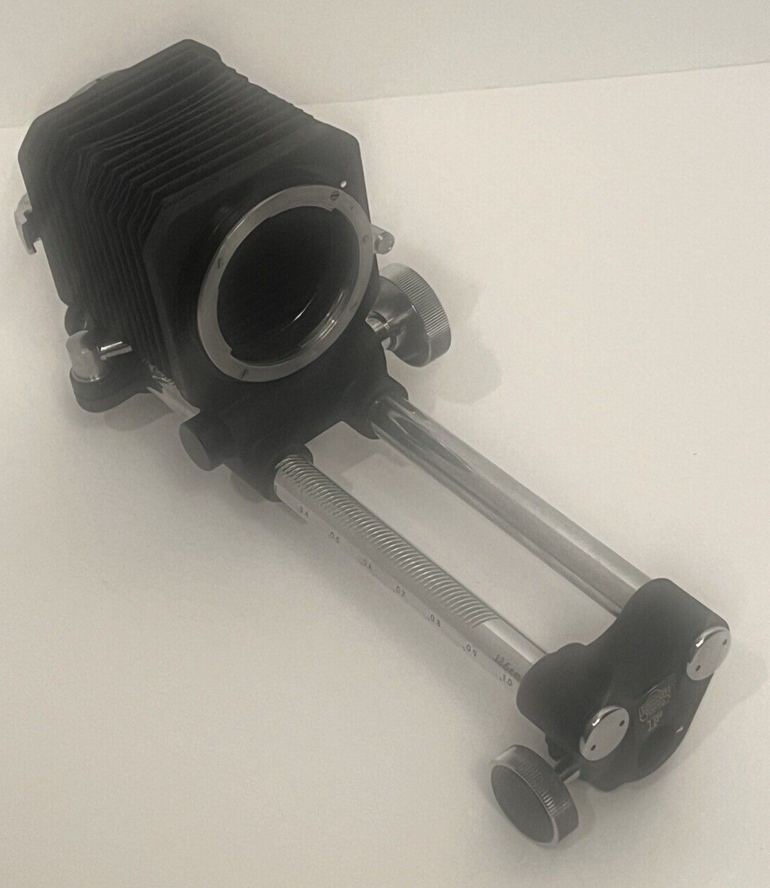 Nikon F Nippon Kogaku Bellows Focusing Attachment Model II in Box