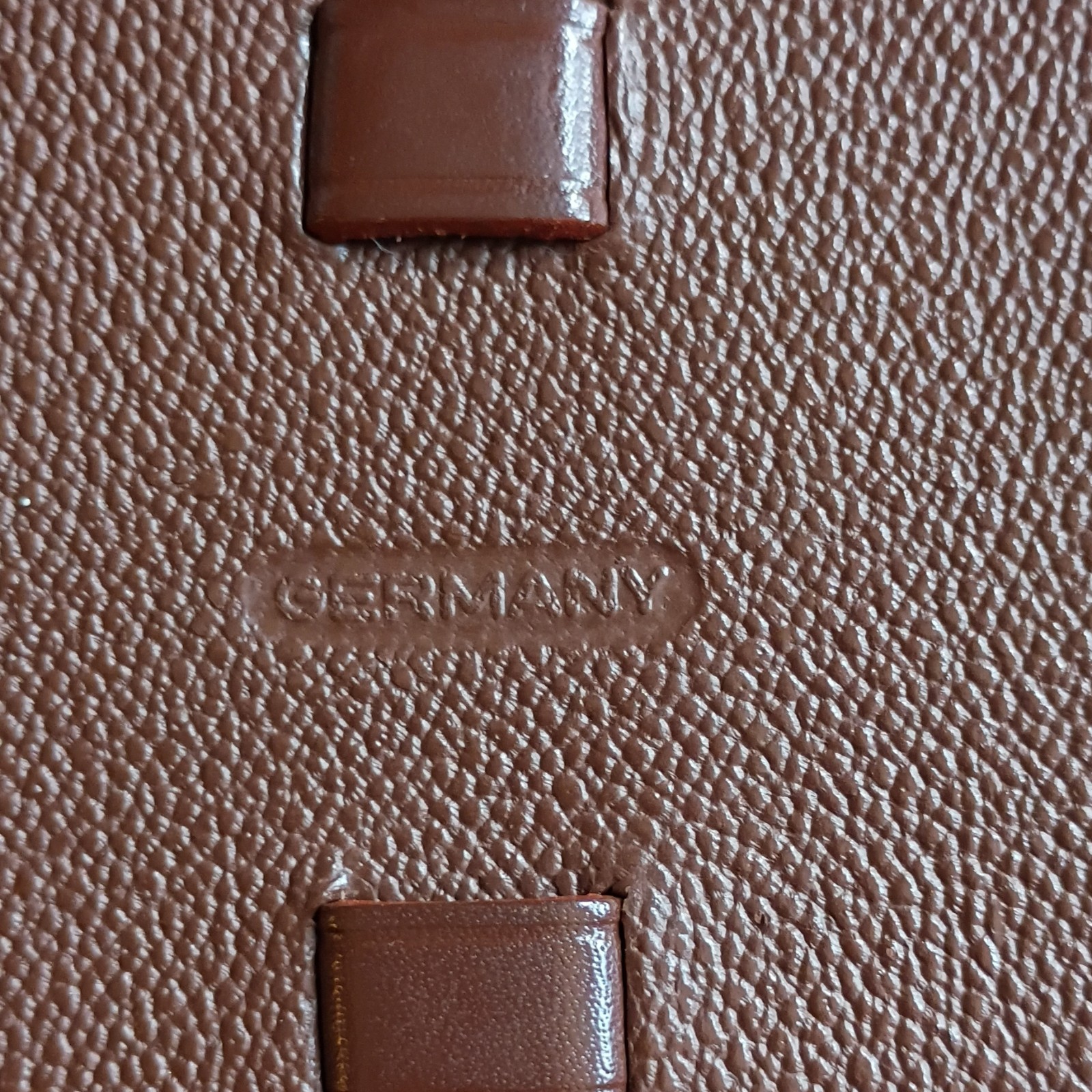 Rollei Prism Brown Leather Zippered Case