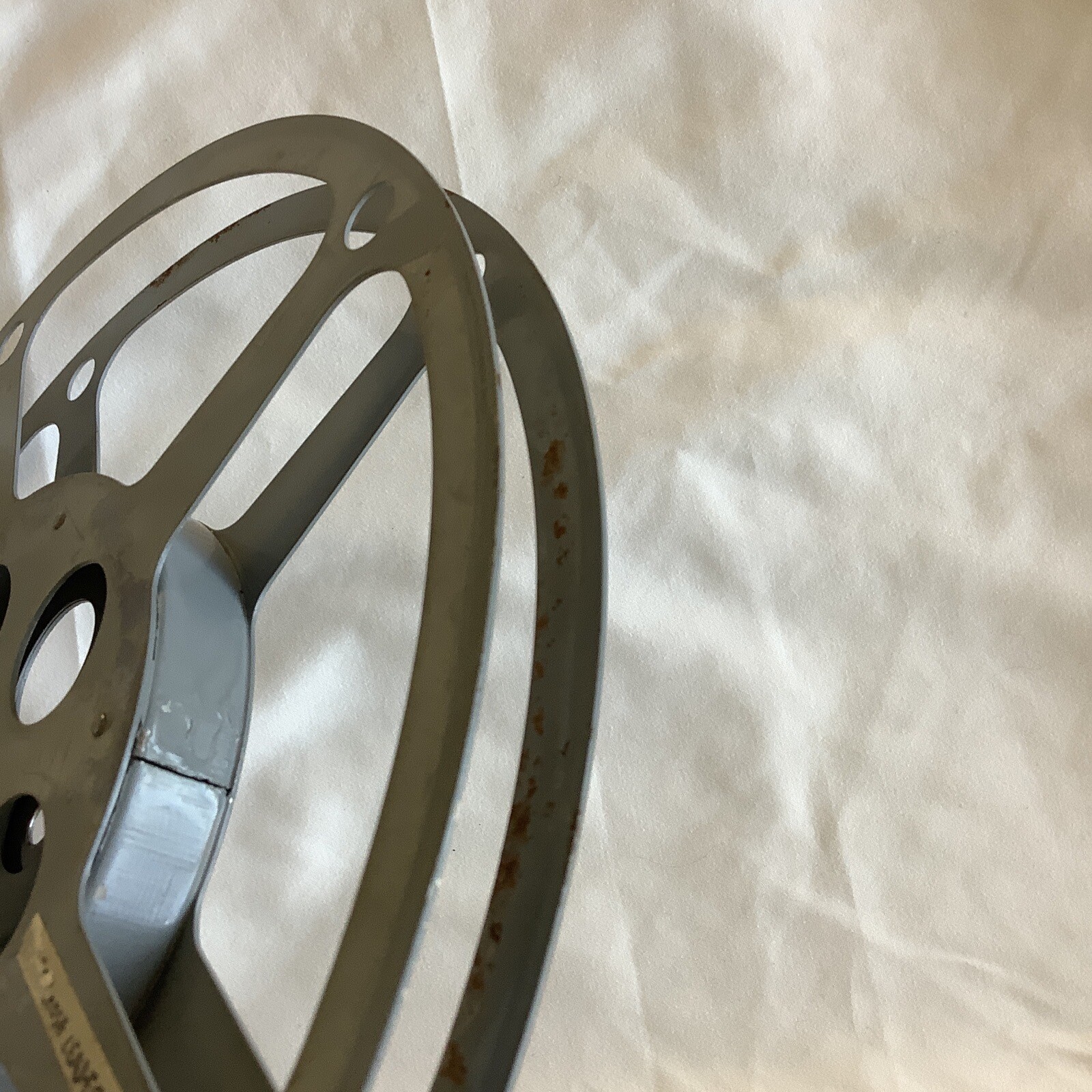 Mild Rust & Paint Chiped 16mm Film Take Up Reel 10.5″ Dia For Art Projects?