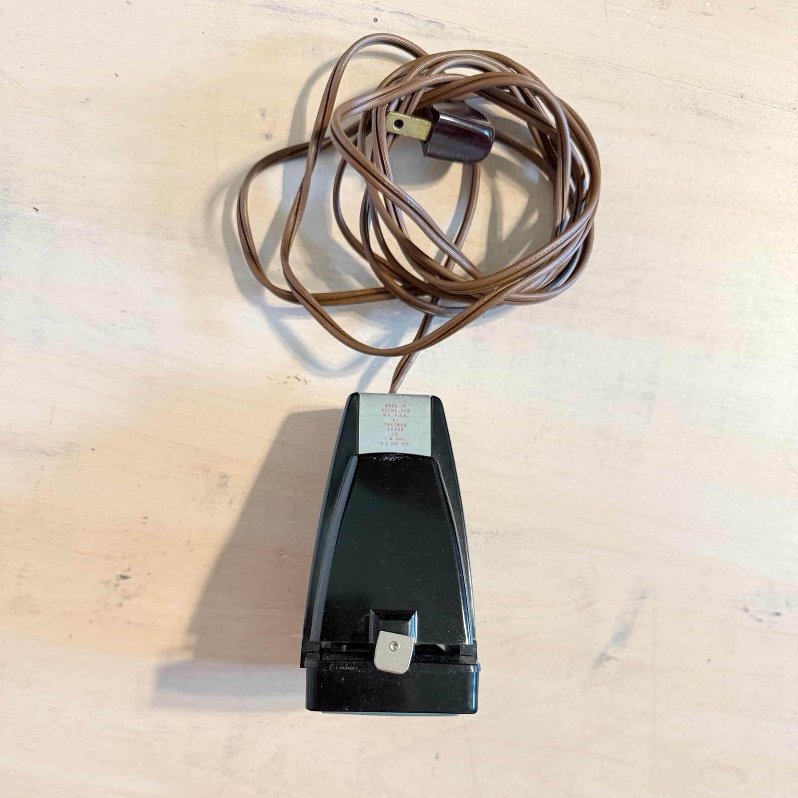 Vintage Kodak Illuminator Model-1 Late 50s Lighting Source for 2×2″ Slides Works