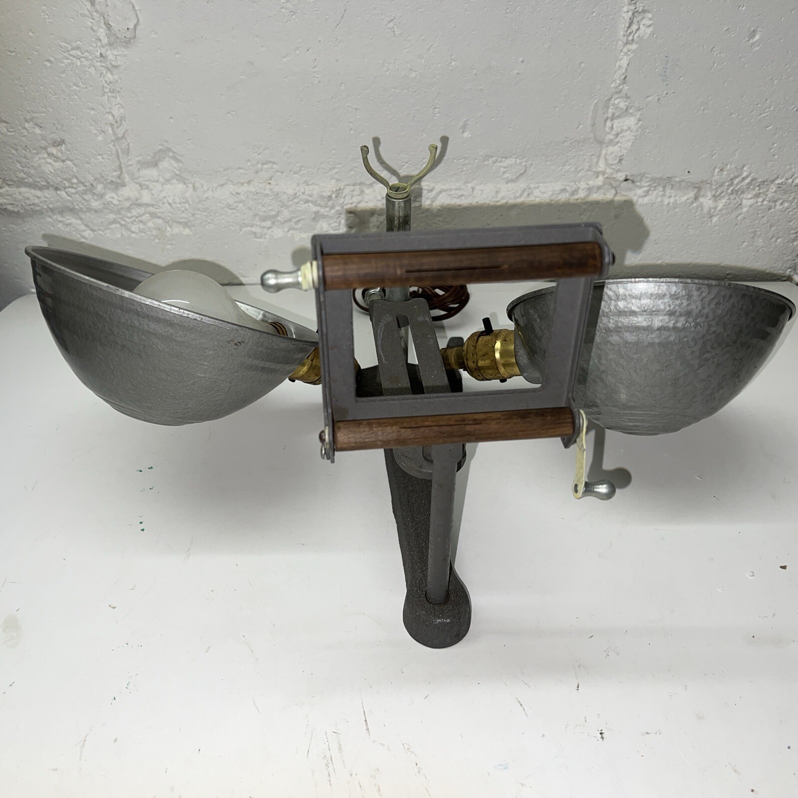 Rare Vintage 1940’s Twin Reflector Premier Titler for Home Movies Made In U.S.A