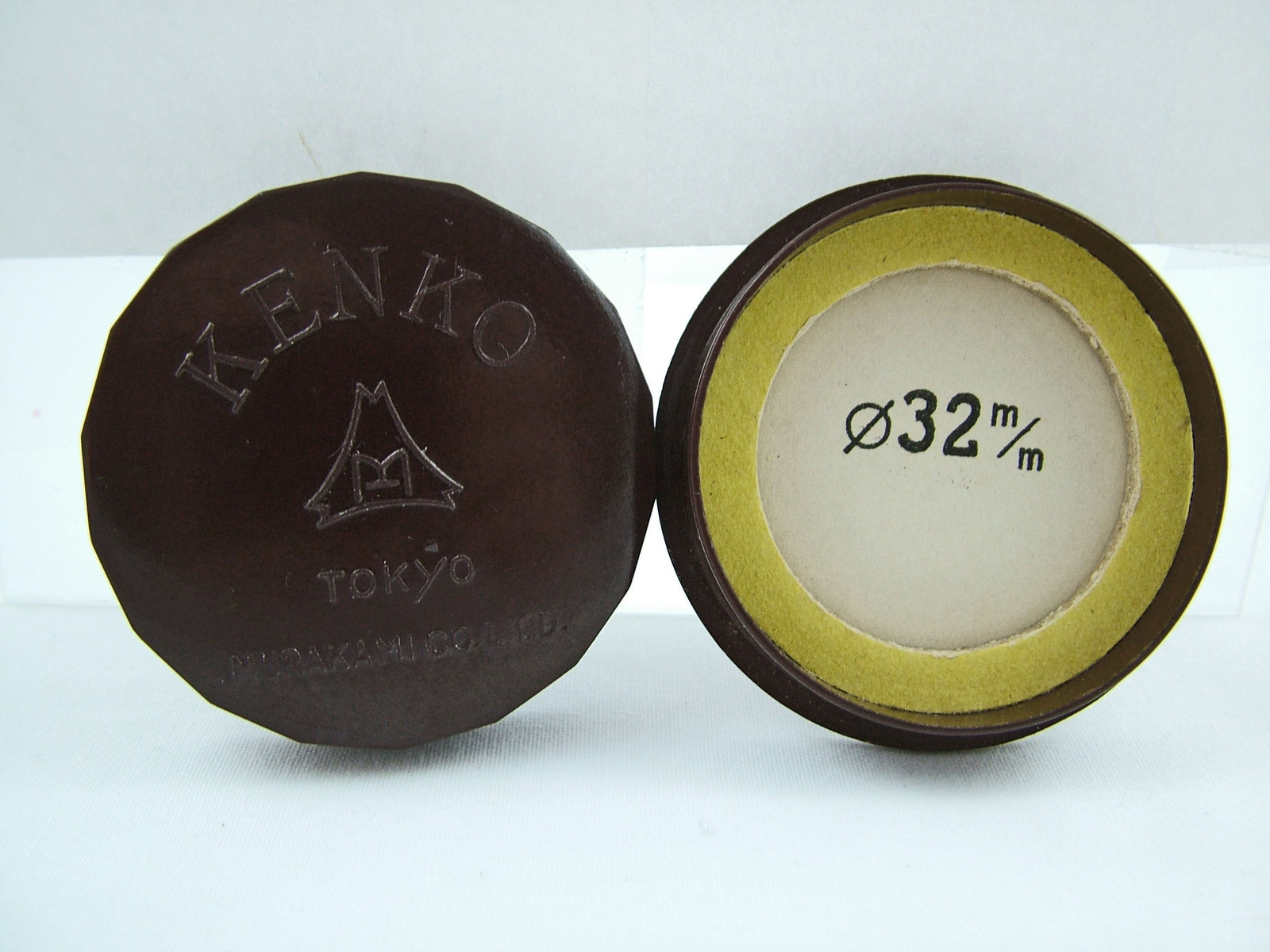 VINTAGE KENKO BAKELITE BROWN 32MM YELLOW FILTER HOLDER