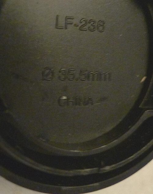 Minolta 35.5mm LF-236 Pinch On Front Lens Cap -Plastic – Genuine Original