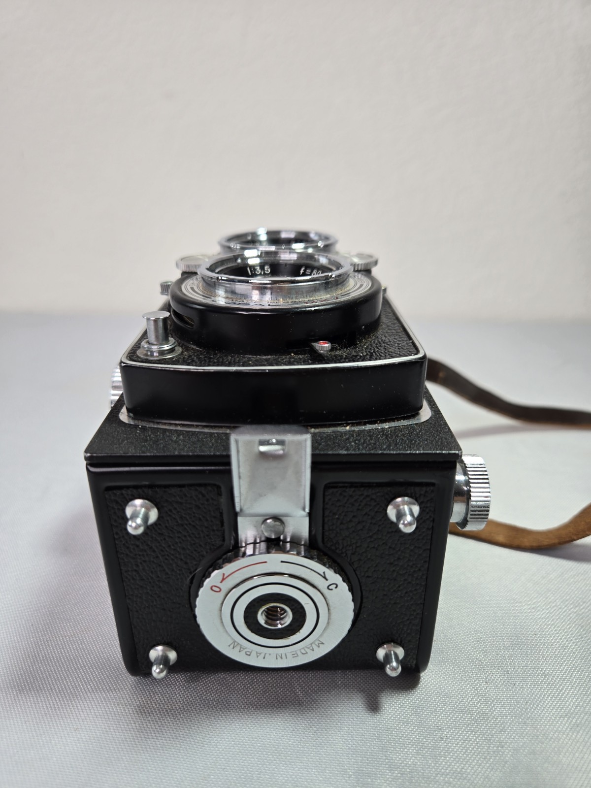 Vintage Yashica-635 TLR Film Camera 80mm f/3.5 Copal-MXV 120/35mm Dual Format