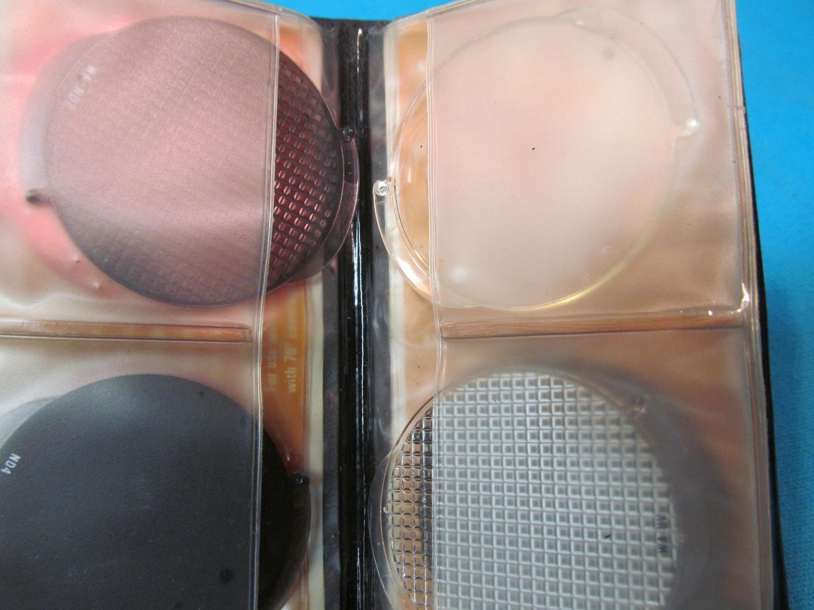 VINTAGE 8 PIECE FILTER KIT 48mm TWIST ON