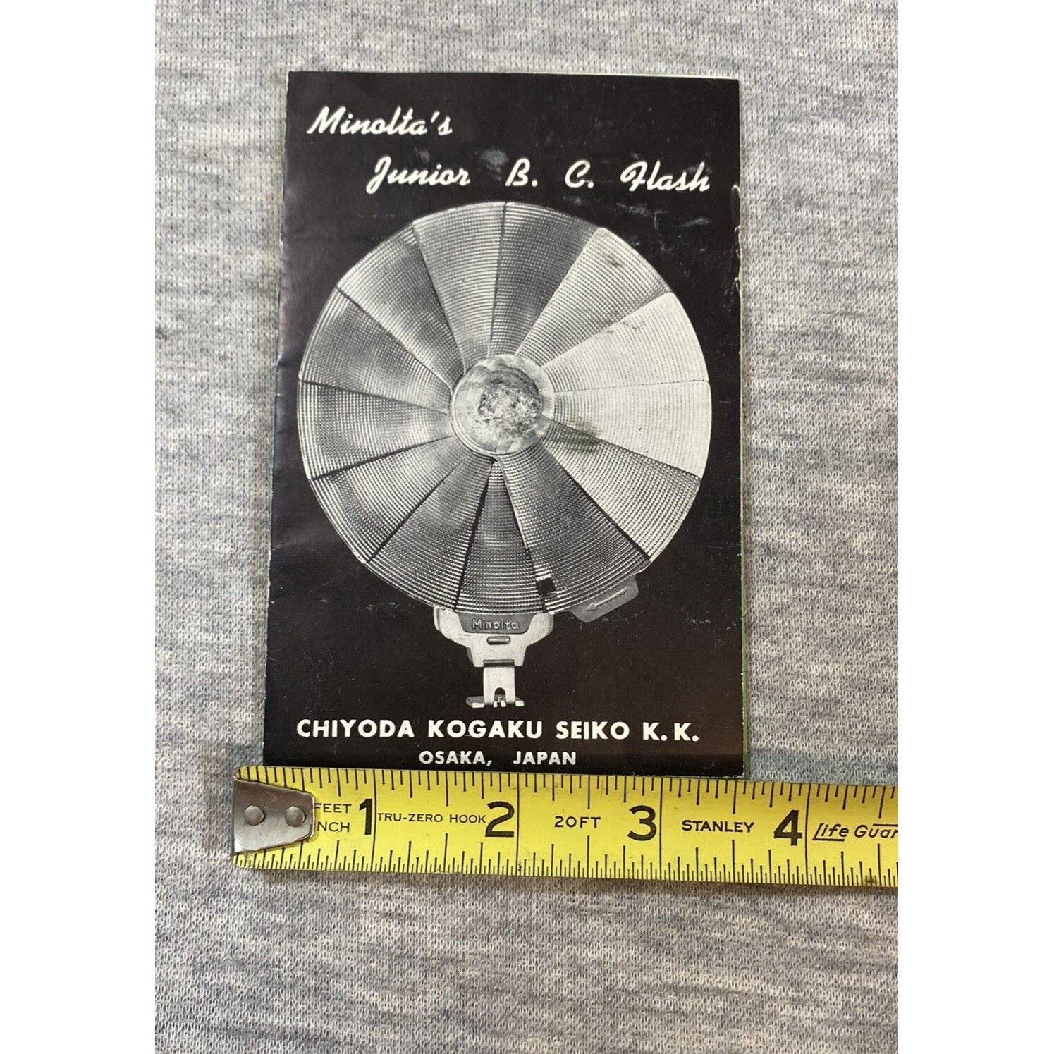 Vintage Retro 1960’s Minolta Junior B.C. Folding Reflector Flash Pocket Paperbac
