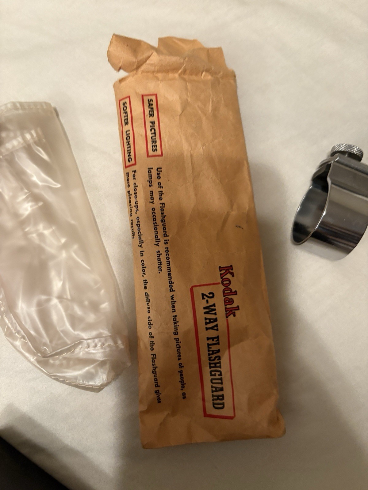 VINTAGE | Kodak Flasholder Model B Original Box Paperwork Bulb extra parts