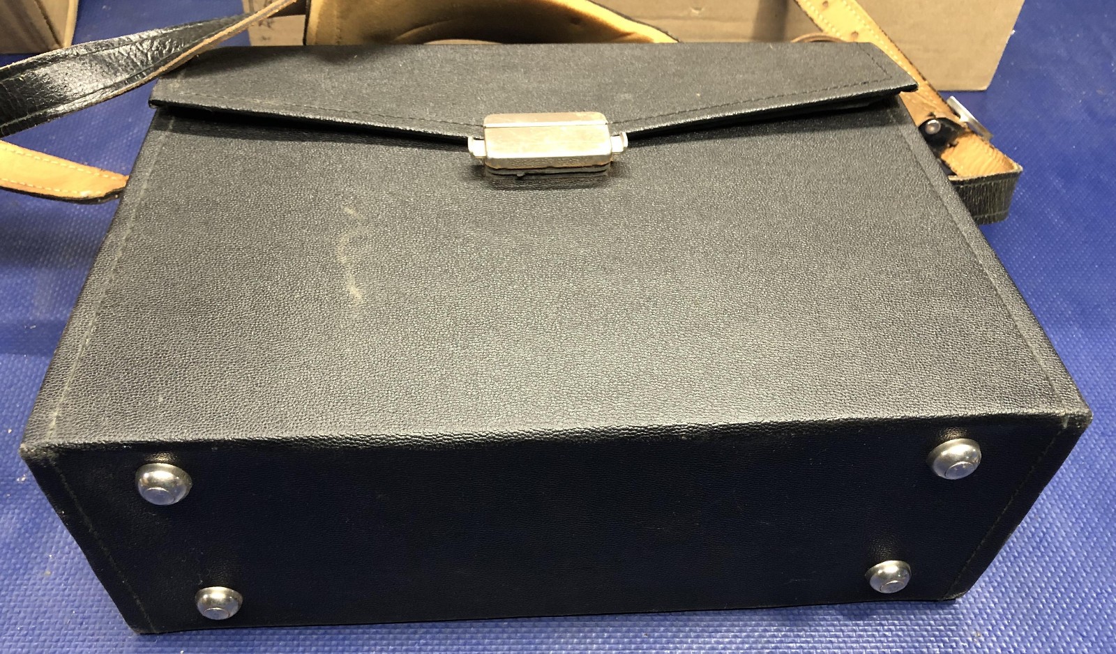Polaroid Land Camera Case 13 x 9.5 x 5 vintage carry storage 250 350
