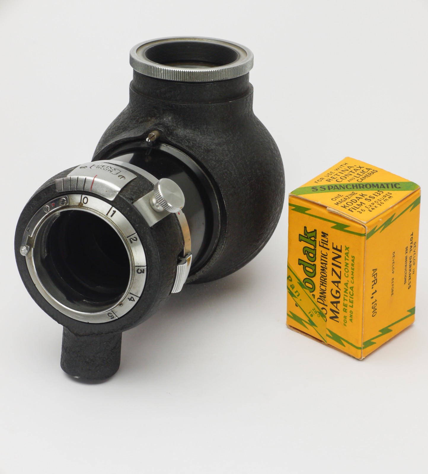 NEAR MINT UNKNOWN ZEISS IKON CONTAX RF REFLEX HOUSING PROTOTYPE?