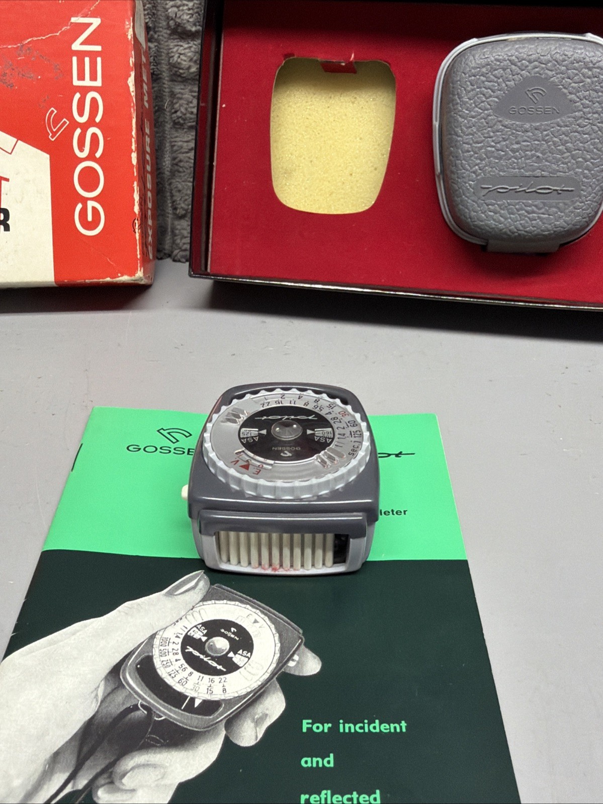 Gossen Pilot Precision Exposure Meter with Box Case & Manual
