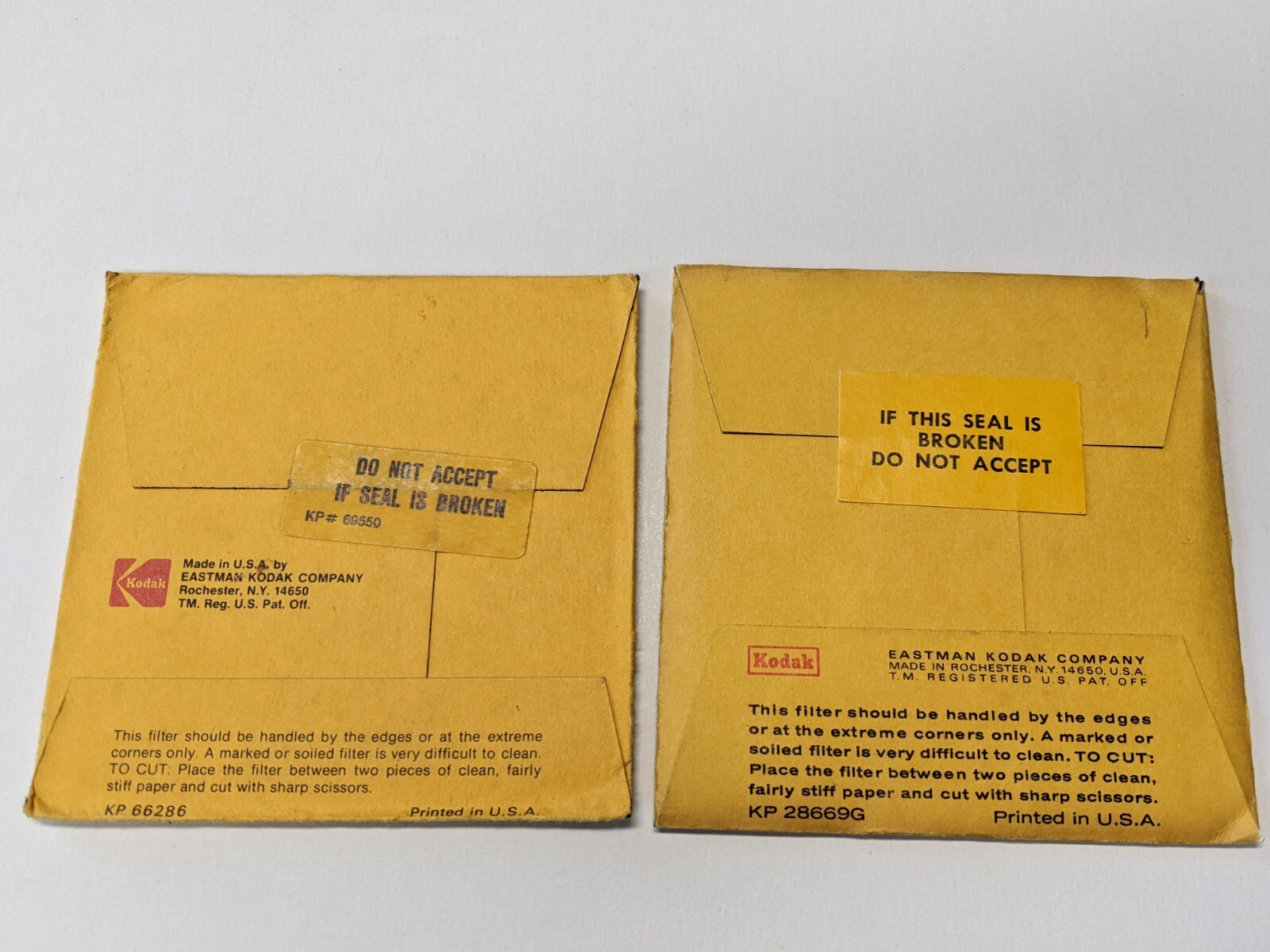 2Pc Vintage Kodak 85N6 Wratten Gelatin Color Filter 75mmx75mm in 149 6207 Sealed