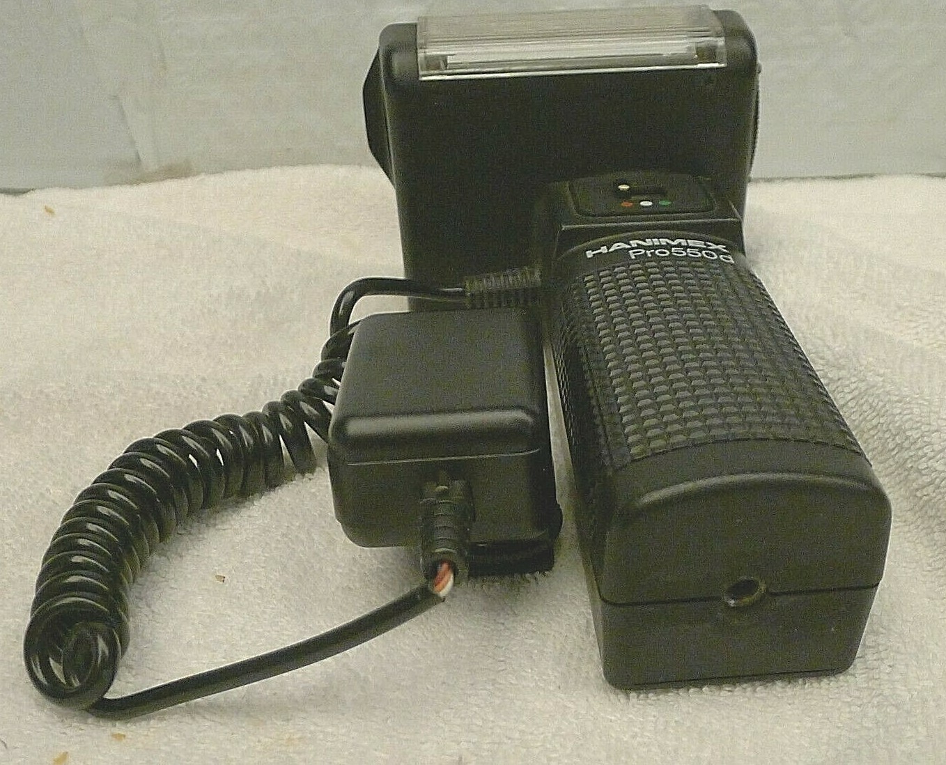 Hanimex Pro550d Camera Hot Shoe Bounce Flash -TESTED