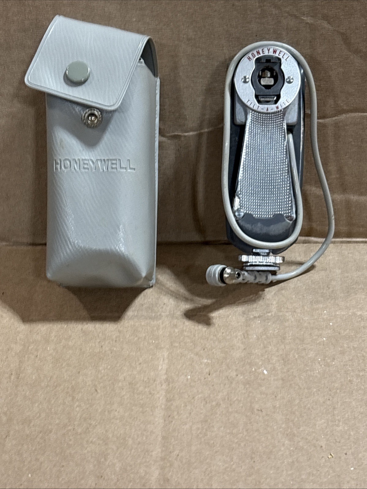 Vintage NOS Honeywell Tilt-A-Mite Flash Unit