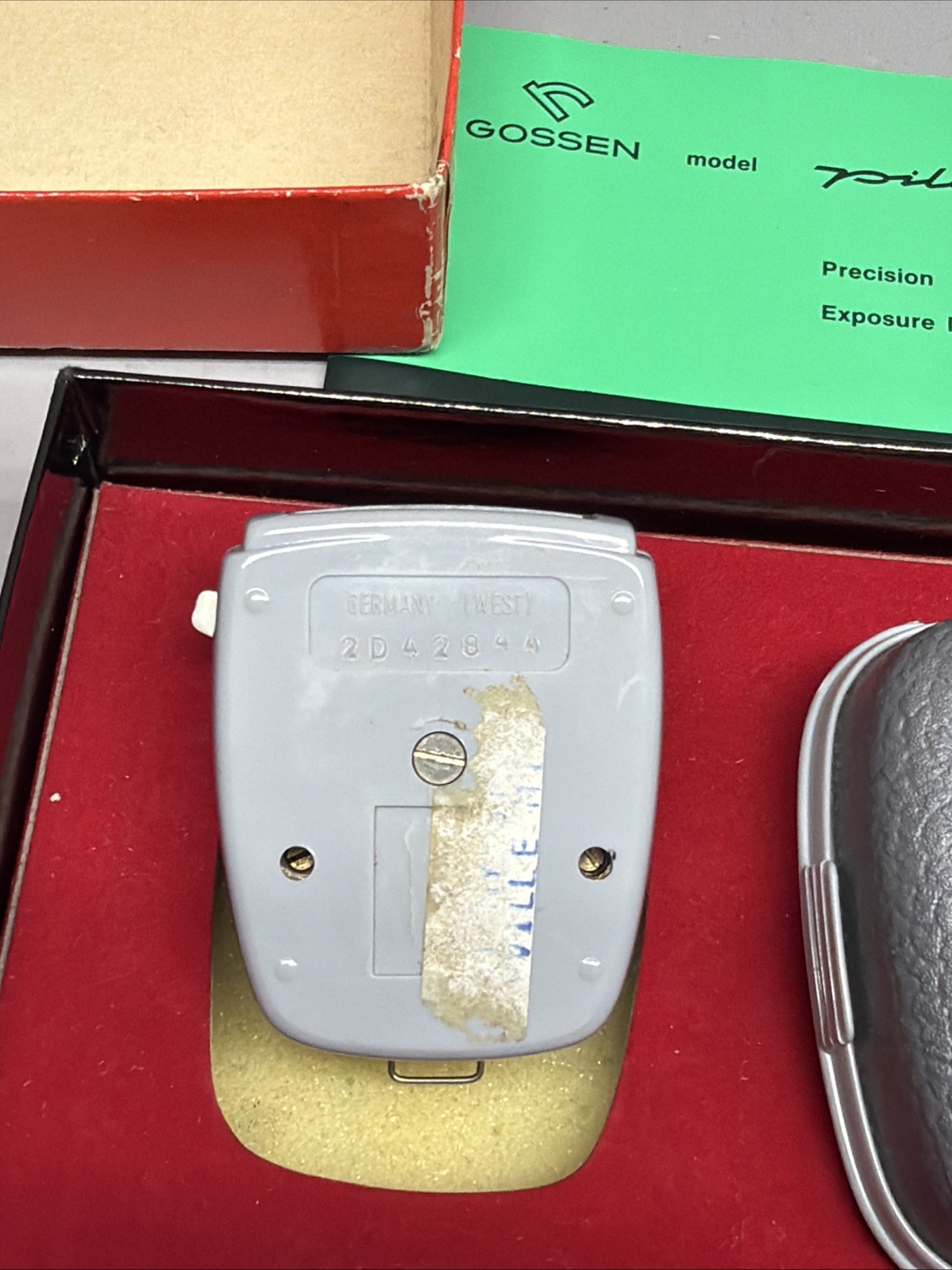 Gossen Pilot Precision Exposure Meter with Box Case & Manual