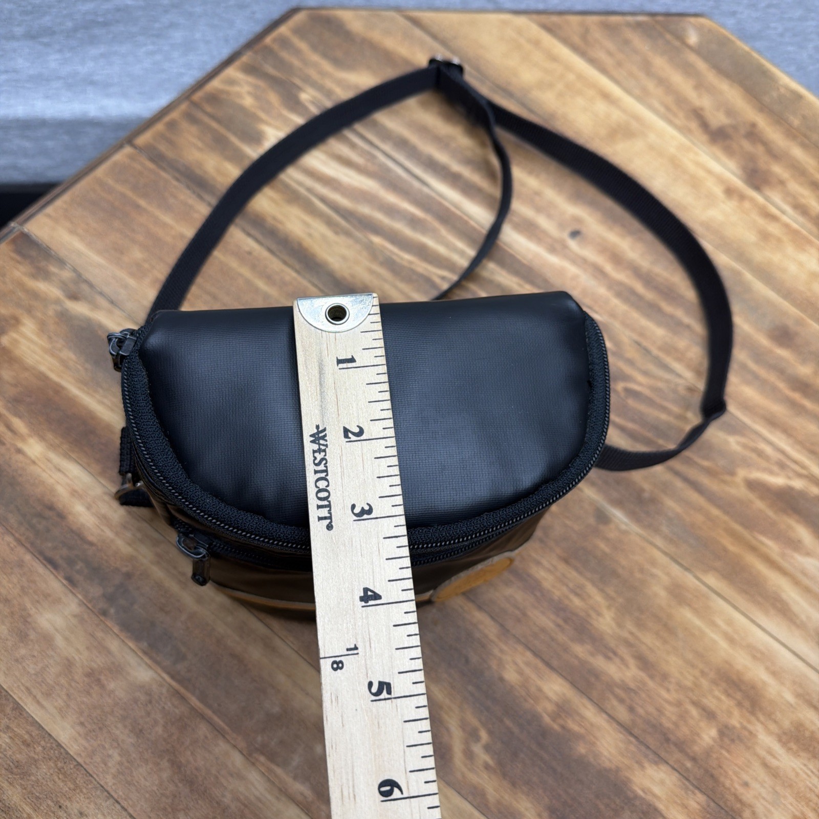 MOHAWK Vintage Padded Camera Bag Made In Korea Style No. M-600