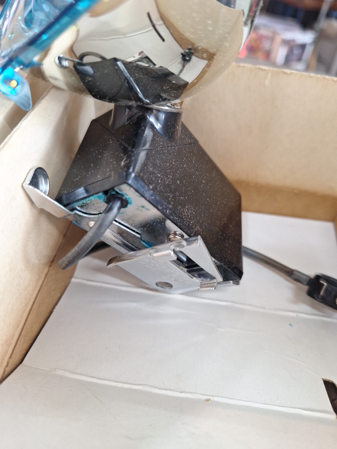 Vintage Polaroid Model 268 Flash Bulb Attacment with Blue Lens ~ Orginal Box
