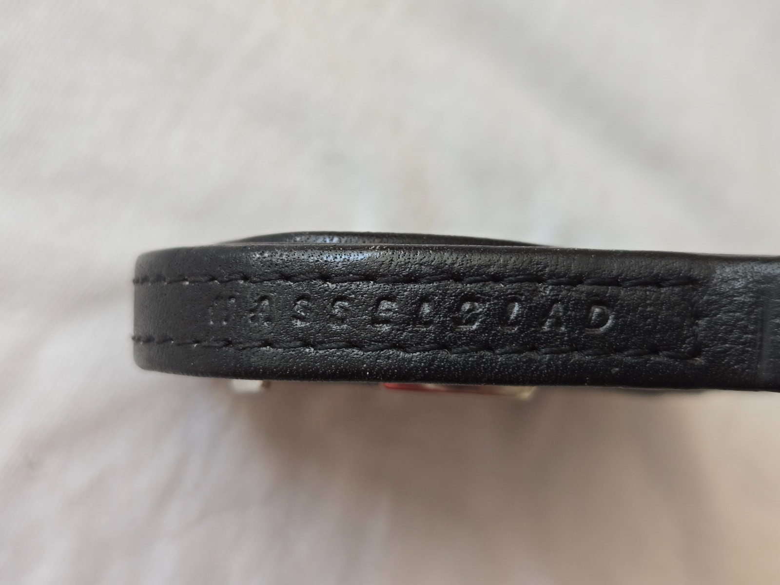 Original Hasselblad 47″ Leather Camera Neck Shoulder Strap w/ Lugs