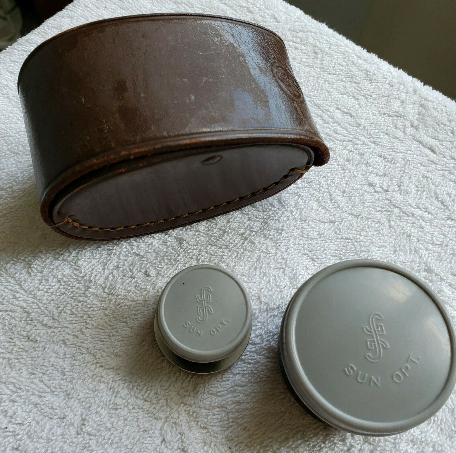 VINTAGE ROLLEICORD CAMERA CLOSE-UP LENCES AND COLOR FILTERS & OTHERS
