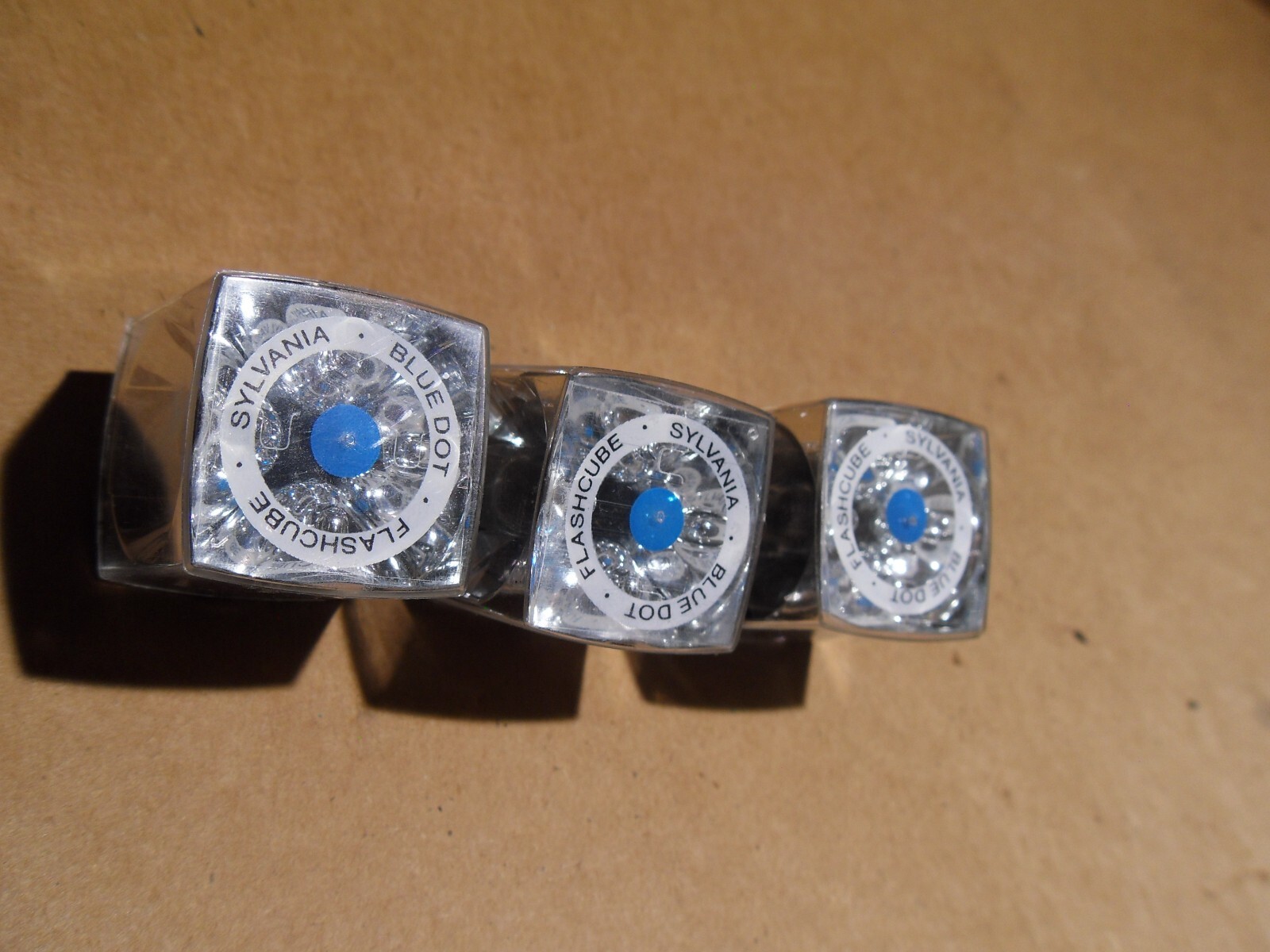 Sylvania Blue Dot Flashcubes Camera Flash Cubes 3 Pack 12 Flashes NEW OLD STOCK