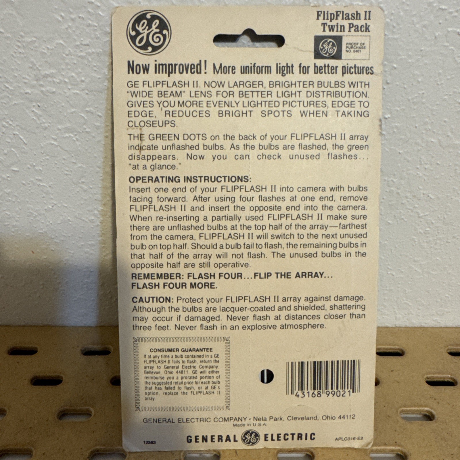 GE General Electric Flip Flash II Camera Flash Bulbs Set 2 Arrays 16 Flashes