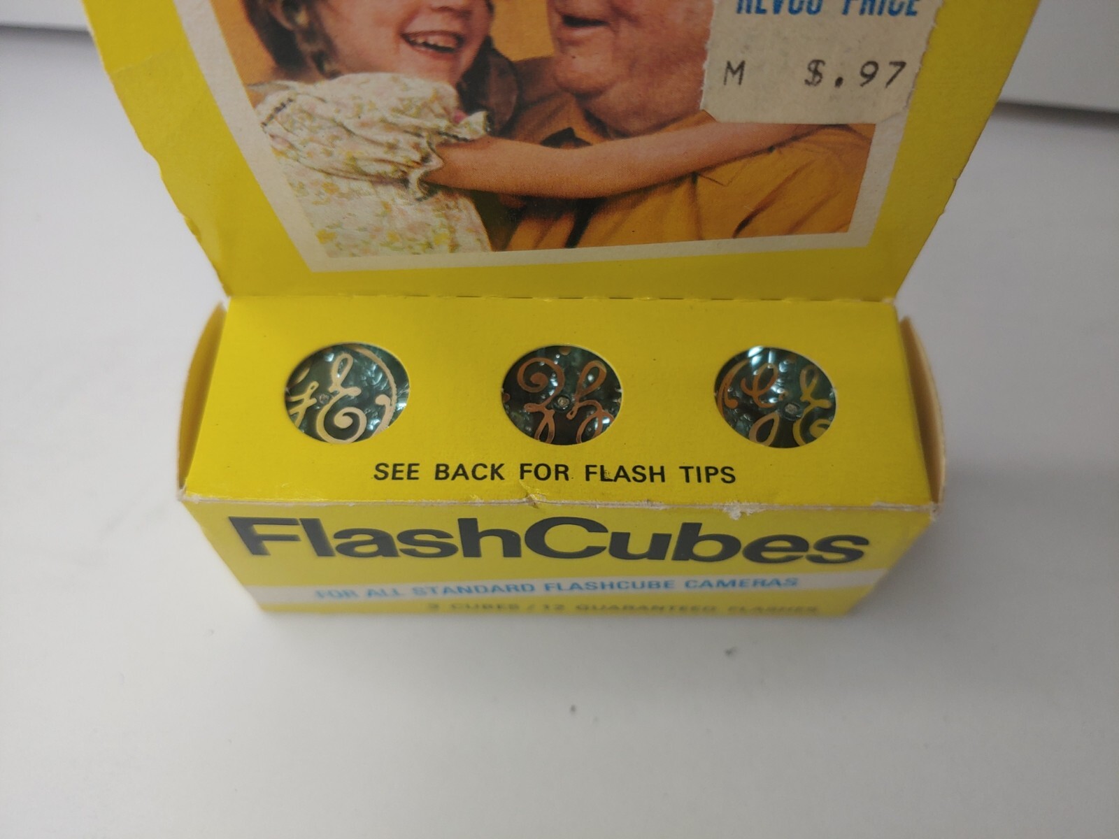 Vintage GE Flash Cubes 3 Pack General Electric NEW OLD STOCK Made In USA