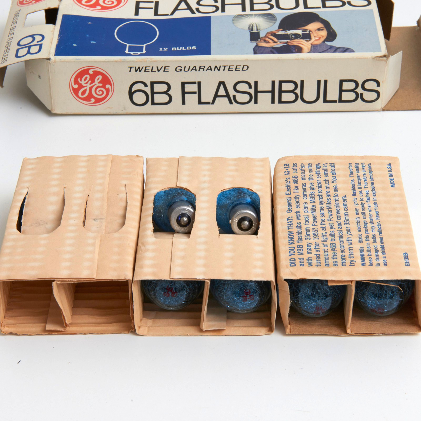 Vintage General Electric GE 5B Blue Camera Flash Bulbs 10 Bulbs – New Old Stock