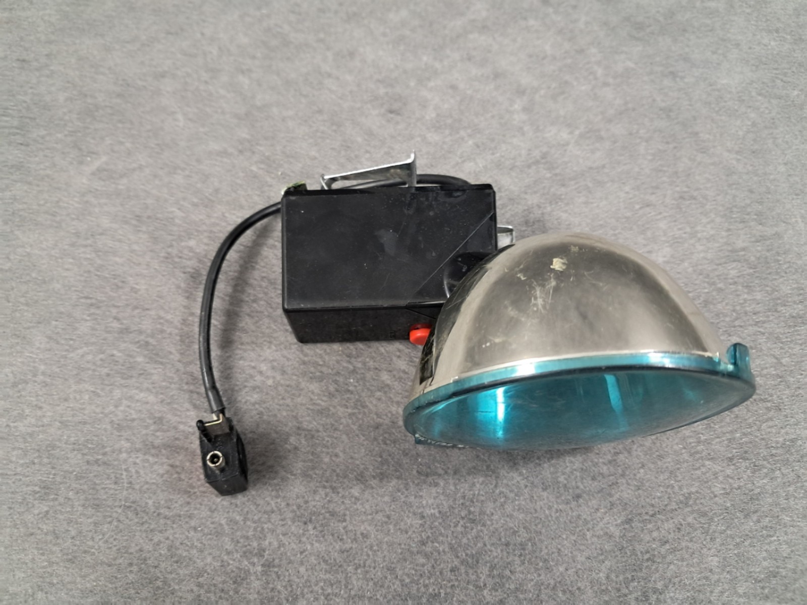 Polaroid Model 268 Flash For Land Camera, M3 Bulb, Tested, Clean, Working