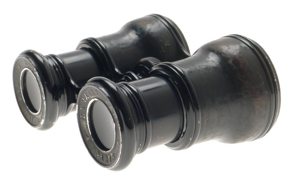 Lemarie fabi paris vintage opera glasses binoculars 12 leverres in leather case