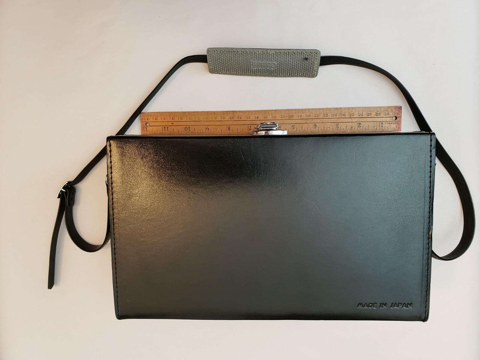 Vintage Canon Hard Side Camera Carrying Carry Travel Case Japan Shoulder Strap