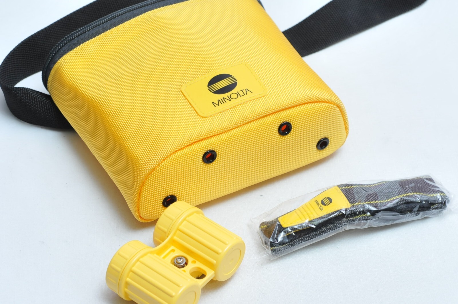 Minolta Underwater 35mm Film Case Canister Container with Case and Strap *New*